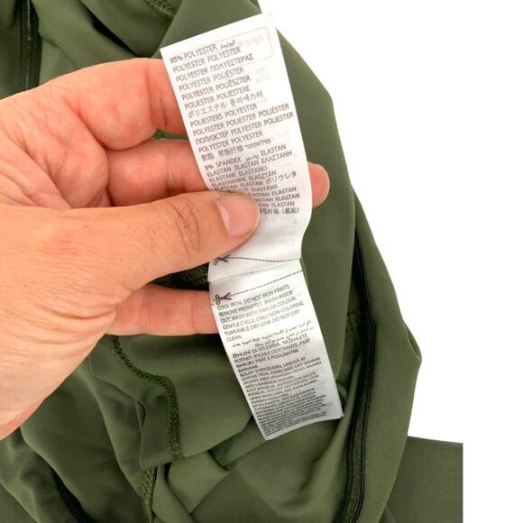 Edikted Brea Foldover Off the Shoulder Long Sleeve Crop Top Size XS NWOT $39 MSP - Picture 7 of 9